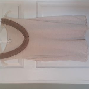 Banana Republic women's cream colored and brown / gray ribboned top XL